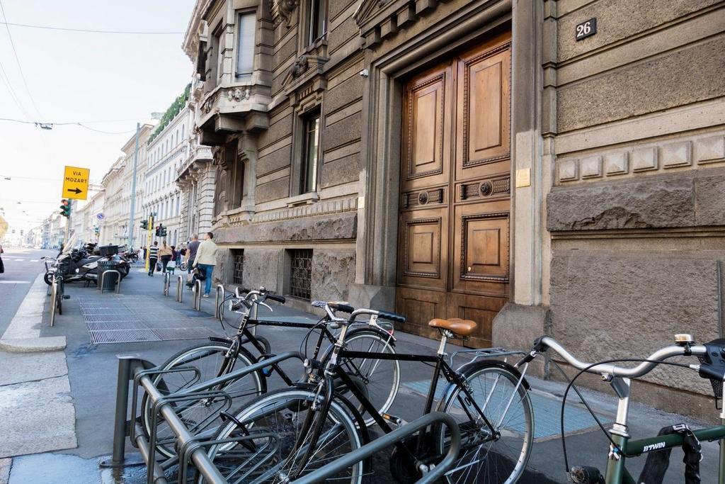 Altido Warm Apt For 4 In Porta Venezia Central Milan Bagian luar foto